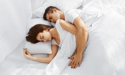 Tại sao đàn ông ngoài 40 tuổi không muốn ôm vợ ngủ? Phụ nữ nên hiểu những sự thật này càng sớm càng tốt!