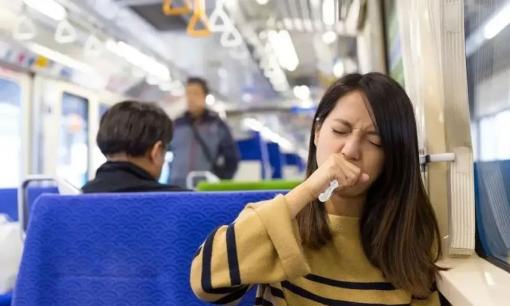 Bạn có bị say xe ô tô không? Dưới đây là 2 cách đơn giản và hiệu quả giúp bạn thoát khỏi tình trạng say xe khi đi chơi