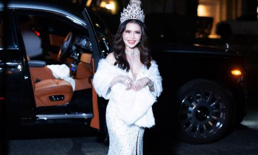 Vẻ đẹp “nữ hoàng” quyến rũ của Hoa hậu Tiffany Nguyễn