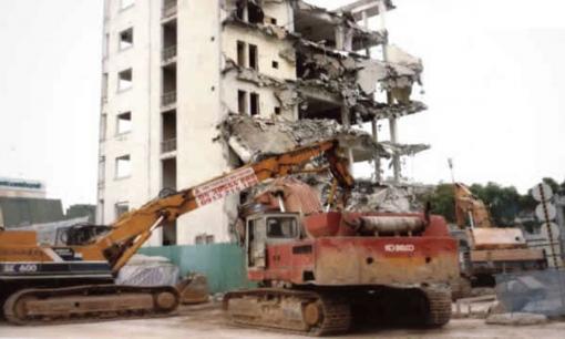 Chung cư nào chưa hết hạn sử dụng nhưng phải phá dỡ theo quy định từ ngày 1/8?