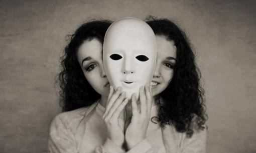 Người mang 3 dấu hiệu này trên mặt, tâm địa xấu xa, không nên kết giao sâu