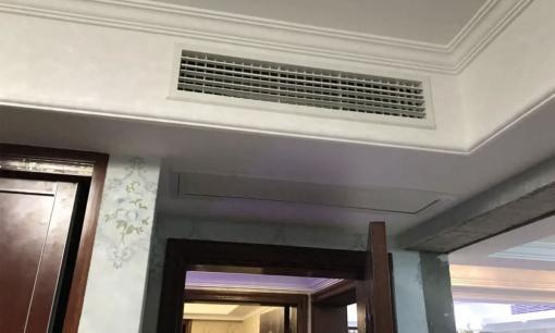 Bạn sẽ hiểu tại sao nhiều người lại thích mua điều hòa thẳng đứng hơn là lắp điều hòa âm trần tại nhà 