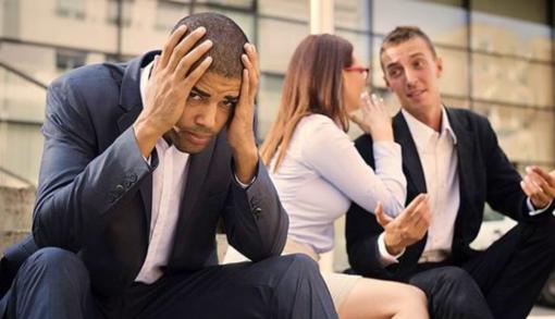 Làm sao bạn có thể thăng tiến khi không có tiền bạc và mối quan hệ?