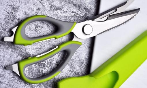 Người xưa có câu: 'Đặt cái kéo ba chỗ, nhà khó làm giàu'? Không mê tín nhưng đừng để kéo đã qua sử dụng vương vãi khắp nơi 