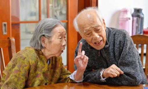 Đừng lo lắng nếu cơ thể bạn mắc phải 3 tình trạng sau, không phải là bạn bị bệnh mà đó là hiện tượng bình thường khi bạn già đi