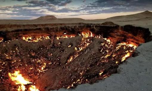 Vỉa than núi Helan đã cháy suốt 300 năm, mỗi năm thiệt hại ròng 1 tỷ đồng và hàng trăm triệu tấn than đốt vô ích. Tại sao không dập tắt được?