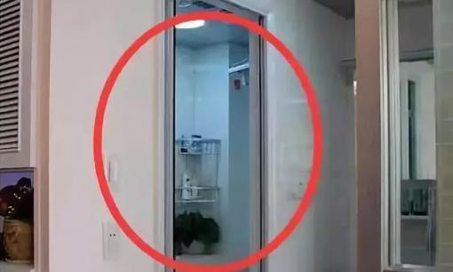 Khi phòng tắm không được sử dụng, nên để cửa mở hay đóng? Nhiều người không hiểu