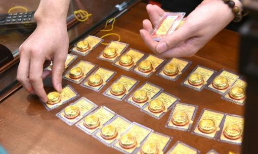 Vàng nhẫn lại đang tăng giá! Có nên mua vàng để đầu tư? 5 ưu và nhược điểm của đầu tư vàng