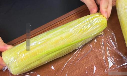 Khi bảo quản ngô, nên luộc chín rồi đông lạnh hay nên đông lạnh trực tiếp? Sự khác biệt là rất lớn nếu bạn làm đúng, nó sẽ tươi ngon trong một năm