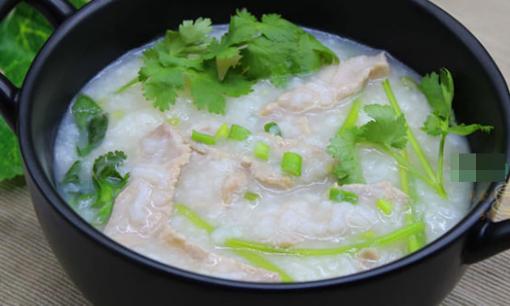 Cơm thừa đừng đem rang nữa, hãy chế biến thành món cháo vừa ngon vừa bổ!