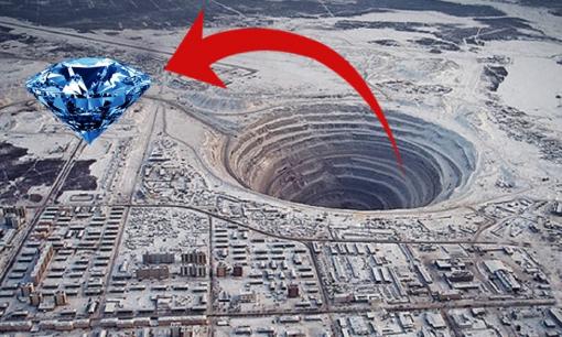 Bên trong mỏ kim cương lớn nhất thế giới có gì? Tại sao nó có thể hút được máy bay?