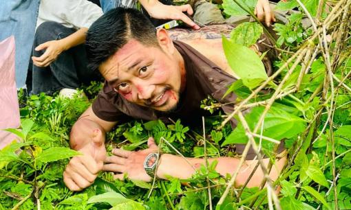 Độc đạo tập 14: Dương Cơ Bắp vẫn sống sau khi bị Khương đẩy xuống vực 