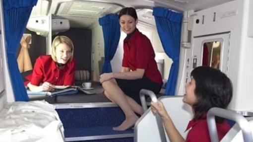 Tiếp viên hàng không tiết lộ có “không gian bí ẩn” ẩn trên máy bay: rất thoải mái 