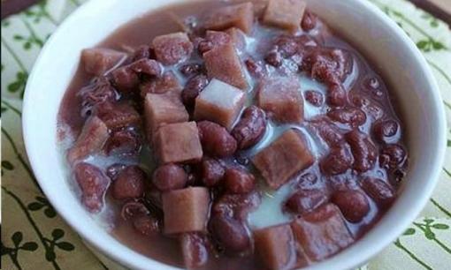 Món chè 'báu vật' bổ dưỡng mùa thu, nó ngon gấp trăm lần trà sữa, cách nấu cũng rất đơn giản ngay tại nhà