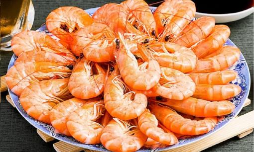 Thật là sai lầm lớn khi cho tôm vào nồi sau khi nước sôi? Đầu bếp bật mí 3 mẹo để tôm mềm và không có mùi tanh!