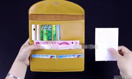 Dù bạn có bao nhiêu tiền trong ví, hãy nhớ bỏ một mảnh giấy vào đó! Hóa ra rất quan trọng mà không phải ai cũng biết