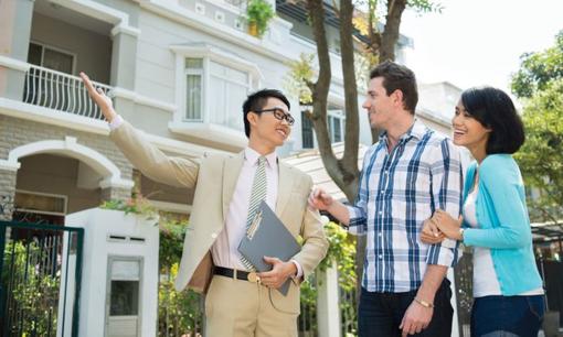 Môi giới bất động sản là gì? Hoa hồng môi giới có thể lên đến 5%