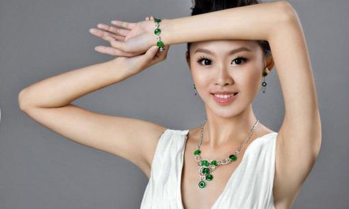 Cảnh báo sức khỏe: Đừng đeo 3 loại trang sức tiềm ẩn nguy cơ gây ung thư, đeo rồi mới hối hận