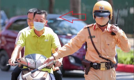 Có 3 trường hợp không đội mũ bảo hiểm vẫn không bị CSGT thổi phạt, 2 đối tượng này dù đội mũ vẫn bị 'tuýt còi'
