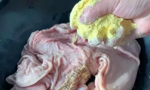 Rửa sạch dạ dày chỉ thêm muối và bột mì là sai lầm! Dưới đây là mẹo nhỏ giúp dạ dày không tanh, thơm và không có mùi hôi