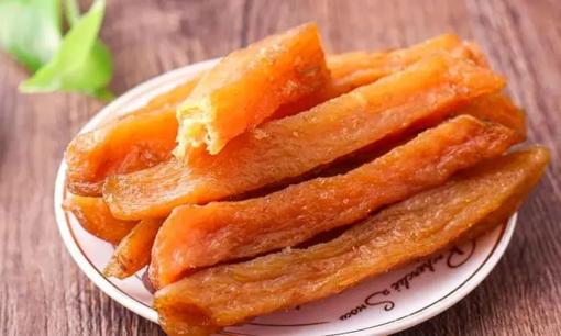 Khi sấy khoai lang tránh sấy trực tiếp, hãy lưu ý 3 điểm này, sẽ có màu vàng không bị đen, ngọt, dẻo và dai