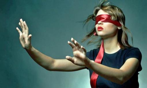 Người mù nhìn thấy gì, bóng tối hoàn toàn hay hư vô? Sự thật tiết lộ gây bất ngờ