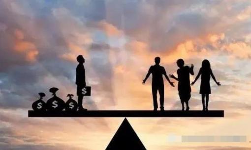 Người nghèo luôn thiếu tiền và bận rộn không có thời gian. Hãy ghi nhớ ba câu này để giúp bạn có cả tiền lẫn thời gian