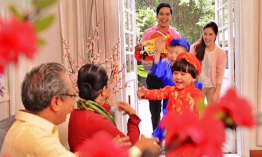 Năm 2025 tuổi gì hợp xông đất?