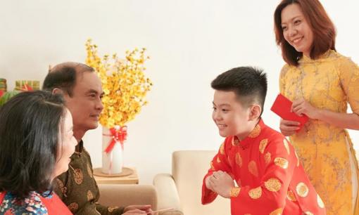 Tổ tiên: Gần Tết có vị khách này tới nhà là có điềm báo gia đình có thể giàu có, đó là ai? 