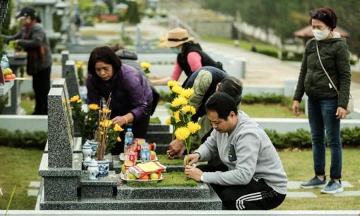 Đi tảo mộ tổ tiên mà làm việc này thì gia đình lao đao, đó là gì?