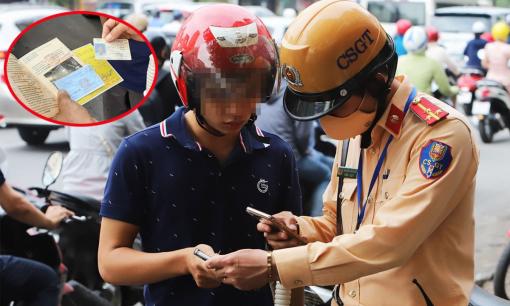 Từ năm 2025, các loại giấy tờ được CSGT kiểm tra khi dừng xe là gì? 