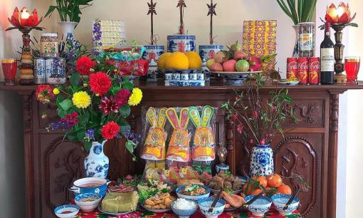 Văn khấn dọn bàn thờ gia tiên cuối năm: Chi tiết và đầy đủ nhất để cầu bình an, may mắn