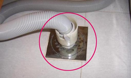 Thợ sửa chữa: Không được cắm thẳng ống nước của máy giặt xuống đường ống để thoát nước, hậu quả thật tai hại. Tại sao?