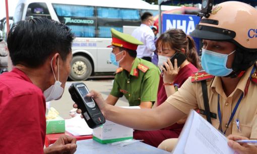 Từ 1/1/2025, đây là các lỗi khiến tài xế bị cấm lái xe tới 2 năm