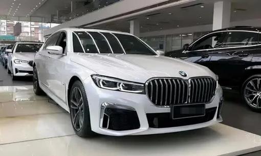 Vì sao tài xế kỳ cựu chỉ chọn xe màu trắng khi mua xe? Bạn có biết 5 ưu điểm chính của xe màu trắng? 