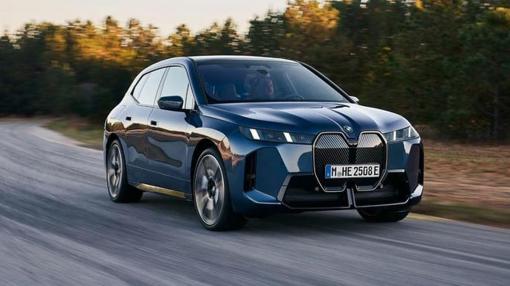 BMW iX mới sẽ được ra mắt toàn cầu vào mùa xuân năm nay với nhiều chi tiết được cải tiến