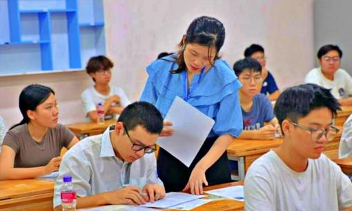 Thầy cô giáo dạy thêm có thể bị phạt tới 100 triệu đồng nếu không thực hiện thủ tục này