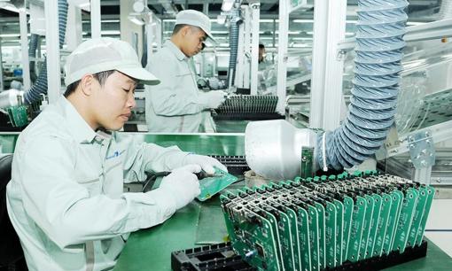 Tỉnh miền Bắc ‘trải thảm đỏ’ đón nhân lực bán dẫn, có người nhận việc tặng ngay 1 tỷ đồng