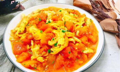 Bác sĩ nhắc nhở: 3 điều kiêng kỵ khi ăn trứng tráng với cà chua, rất độc, cha mẹ nên hiểu kẻo rước bệnh cho cả nhà