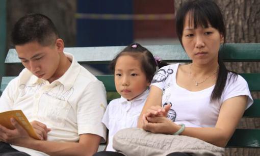 Sai lầm lớn nhất của cha mẹ là làm cạn kiệt may mắn của con cái mà không hề nhận ra 