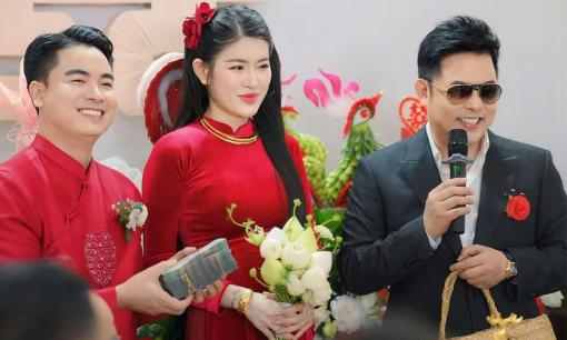 Quang Lê mừng cưới quản lý nửa tỷ đồng, ngoại hình thế nào hậu siết cân?