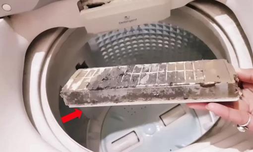 Ấn 'công tắc ẩn' ở máy giặt, mùa 'không có nắng' nhất định phải biết để quần áo không bị hôi