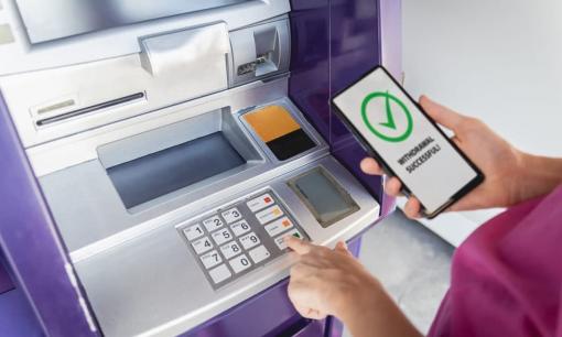 ATM 'nuốt tiền' không nhả dù tài khoản đã trừ tiền, áp dụng ngay cách này để không bị mất tiền oan