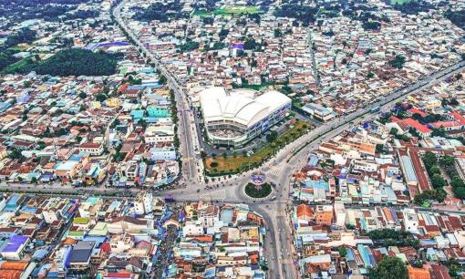 Tỉnh có 16 cửa khẩu của Việt Nam chuẩn bị có 4 thành phố, đó là?