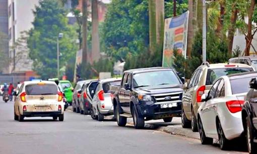 Trường hợp nào đỗ xe trên vỉa hè không bị phạt?