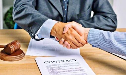 Sáp nhập cơ quan: Người lao động có cần ký lại hợp đồng?