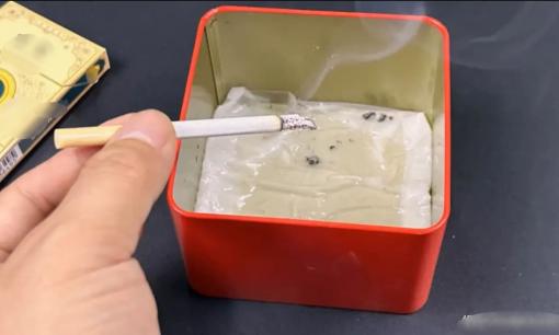 Phòng đầy mùi khói thuốc? Dạy bạn một mẹo, không cần mở cửa sổ, mùi khói sẽ biến mất trong 1 phút