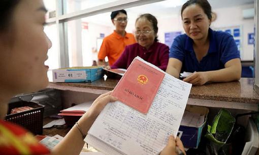 Bố mẹ ở quê lên thành phố chơi thăm con vài hôm có cần thông báo lưu trú hay không? 