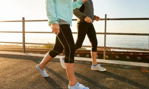 Thời gian đi bộ vào buổi tối bao lâu thì giúp giảm mỡ bụng hiệu quả