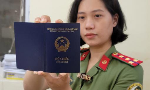 Lãnh đạo Bộ Công an: 'Không bắt buộc đổi Căn cước, hộ chiếu sau khi sáp nhập xã, tỉnh'